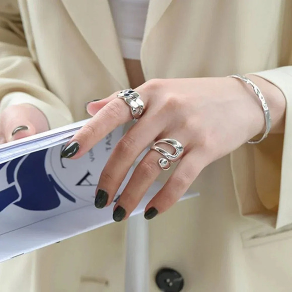 Minimalist 925 Sterling Silver Geometric Twist Wrap Ring Silver or Gold - Picture 6 of 8